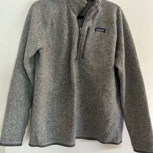 Patagonia Men's 1/2 Zip-Up Sweater in Heather Gray